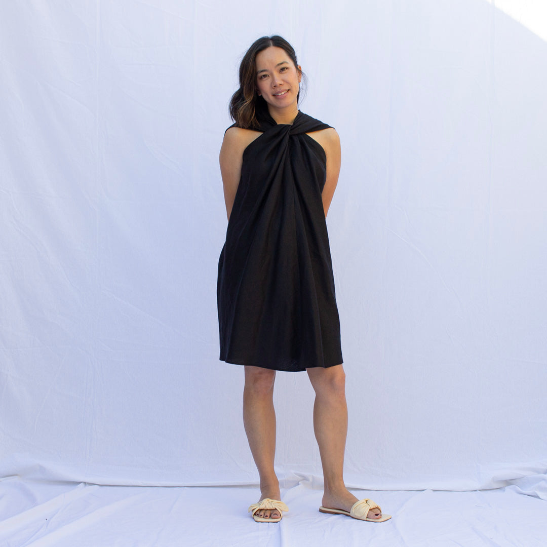 Twist Twist Dress in Midnight