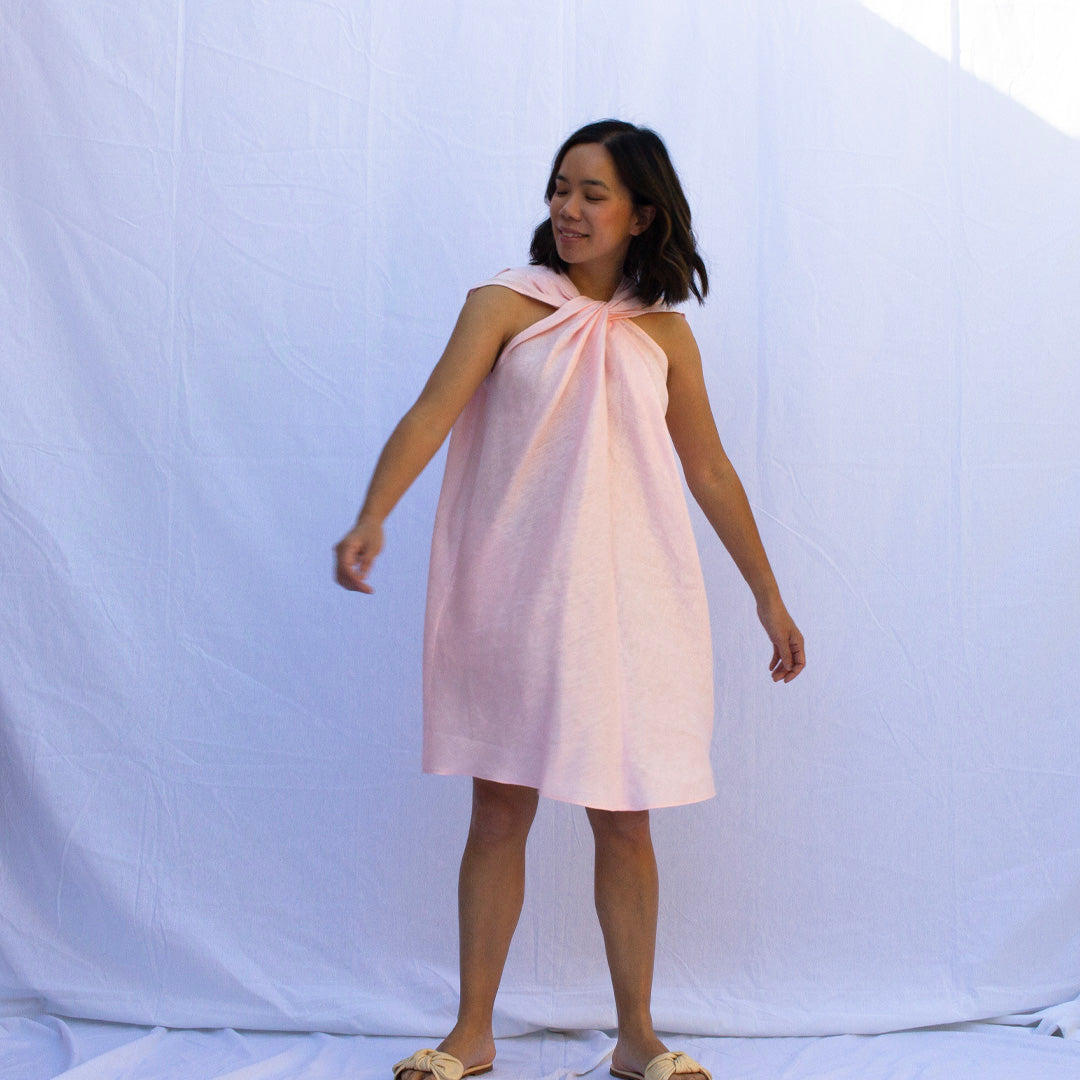 Twist Twist Dress in Blush